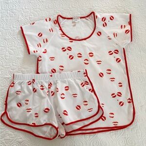 LAKE pajama set kiss Valentine’s Day 💋